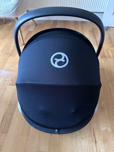 Cybex Aton B2 R129 Car Seat with ISOFix Base