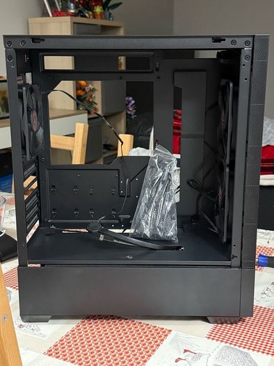 PC Case + 3 Fans