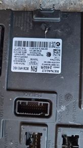 Renault BCM Body Control Module 284B12492R Clio Captur Zoe OEM