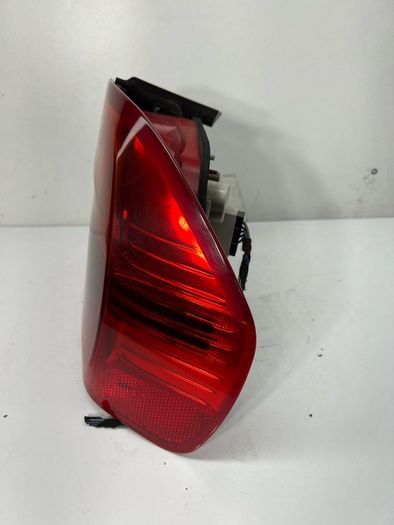 3 SERIES  BMW O/S Drivers Rear Brake Light 6937458 For 3 Series E90 A2l16b2s
