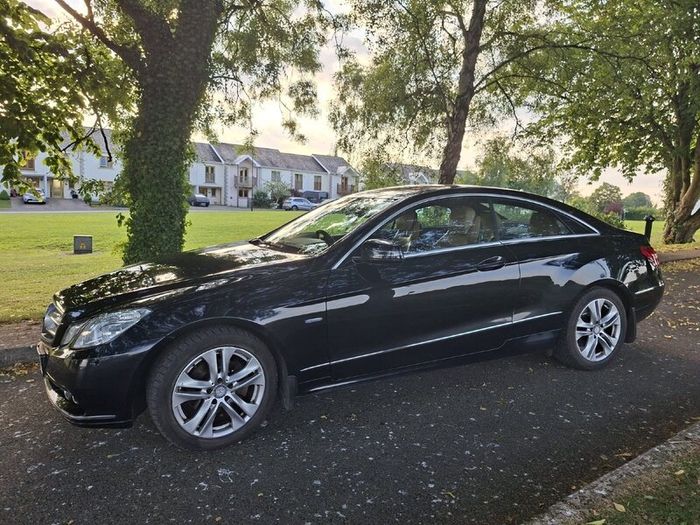 Mercedes Benz E220 CDI Coup Automatic 2.1 Diesel