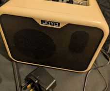 Bass amp Joyo MA-10B