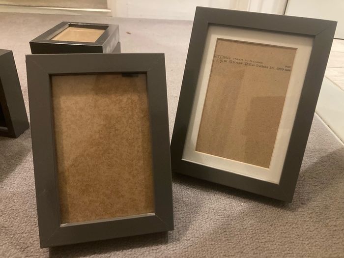45 x Ribba Frames