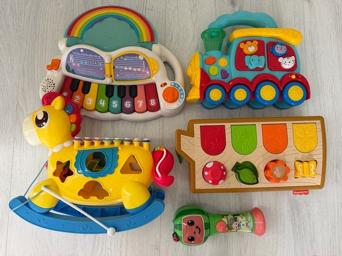 Baby toys