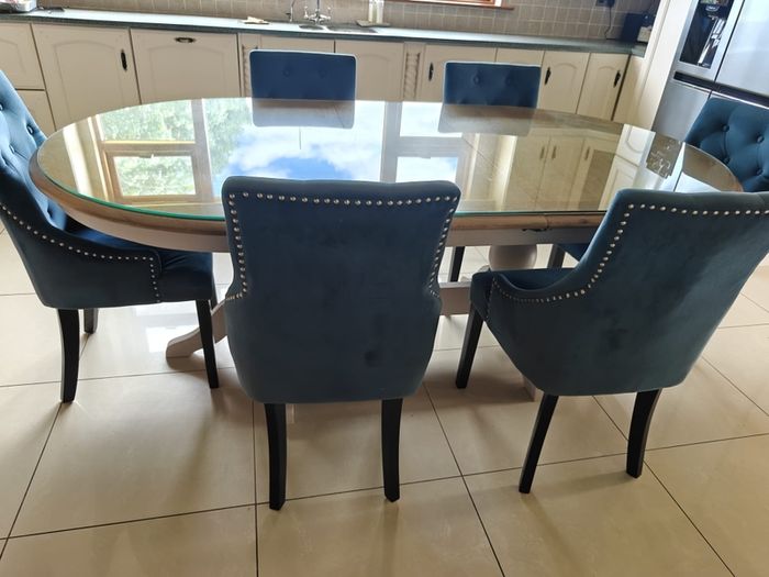 Kitchen table and six chairs
