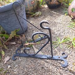 hanging basket bracket