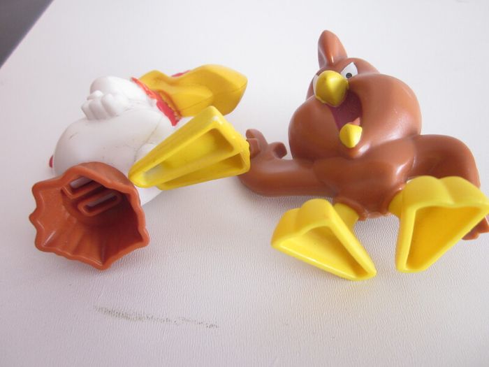 Mc Donald's Happy Meal Toys Looney Tunes 2020