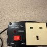 Mains power in your car Power Inverter Nikkai QM80 150W Image 2