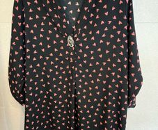Long top -  Black with red hearts