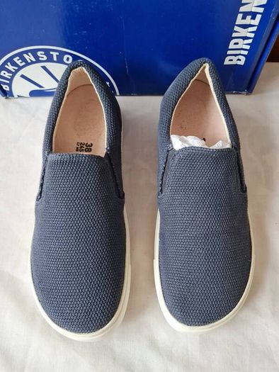 Birkingstock oswego canvas slip on Size 5 eu 38 midnight Navy Brand new boxed