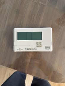EPH 1 Zone Programmer R17 D1710C