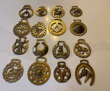 Collection of 16 Vintage Cast Brass Horse Brasses