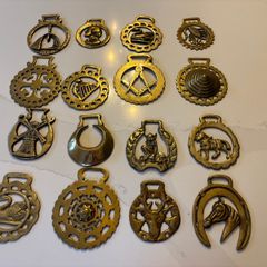 Collection of 16 Vintage Cast Brass Horse Brasses