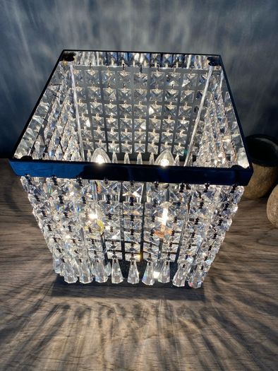 Table lamp (4 x bulbs)