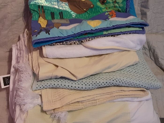six cot blankets