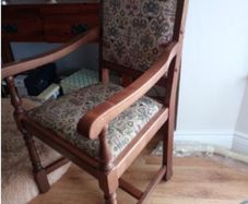 Lancaster Table & Chairs