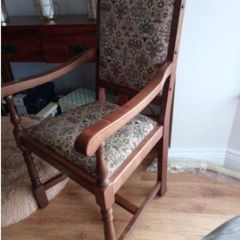 Lancaster Table & Chairs