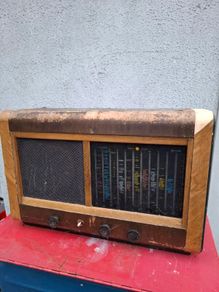 vintage radio