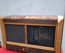 vintage radio