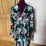 Closet dress with fluted sleeves Image 4