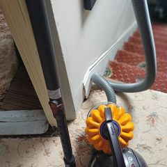 Dyson hover