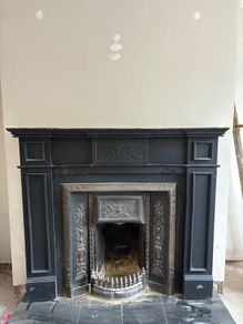 Fireplace Surround & Cast Iron Insert