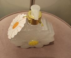 Daisy bottle scented liquid hand soap