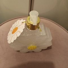 Daisy bottle scented liquid hand soap