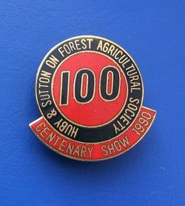HUBY & SUTTON ON FOREST SHOW (Huby & Sutton-on-Forest Agricultural Society) - Centenary Show 1990 commemorative badge