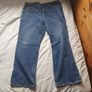 wrangler regular fit size 44/32 button fly little wear at bottoms Image 3