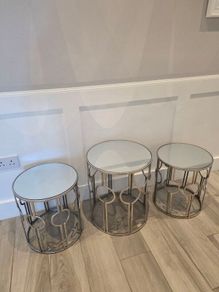 Set of side tables