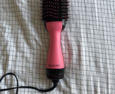 Blow dry brush hairdryer Revlon