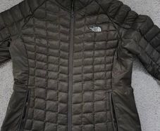 Genuine ladies North face light puffer jacket L (fit size 12)