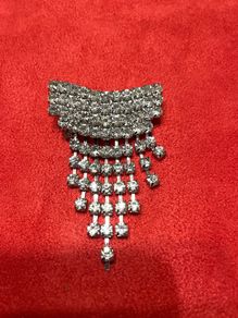 brooch