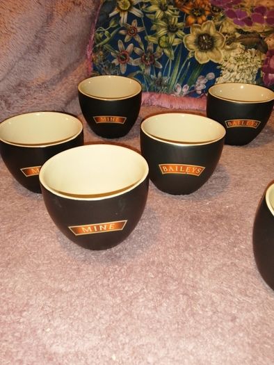 6 cups/mugs/bowls Baileys Original Irish Cream