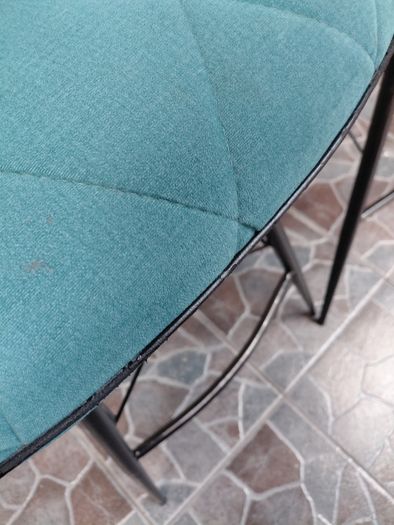 2 x kitchen bar stools
