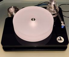 Clearaudio Champion 2 Turntable w/ Unify Tonearm & Ortofon Quintet Blue Cartridge