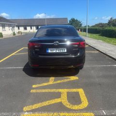Toyota Avensis 2016