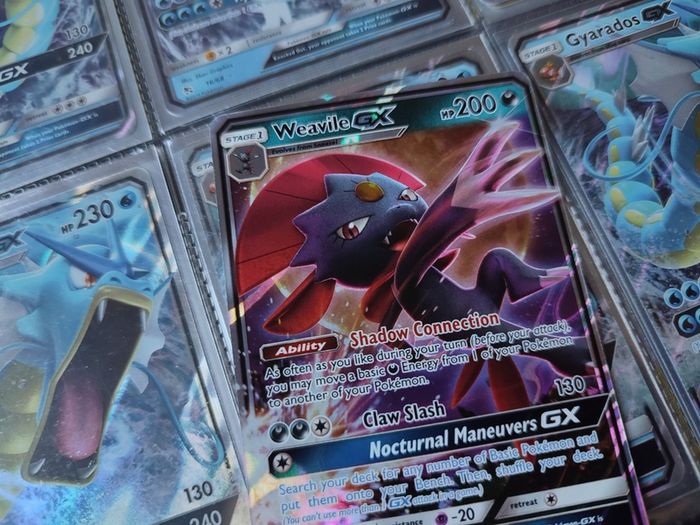 Weavile GX ! Half Art ! Ultra Rare ! From Unified Minds Set ! 2019 ! Pokemon Card !
