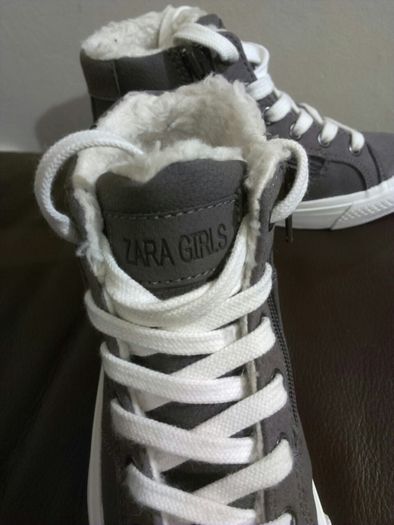 Zara Boots, size EU-29, UK-10