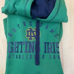 Notre Dame Fighting Irish Hoodie - Size S