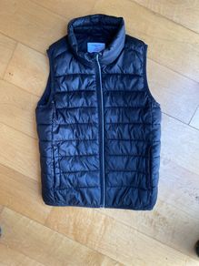 Polarn o Pyret black gilet 8-9 yrs 134 cm
