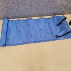 Self inflating camping mat