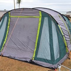 Coleman Mosedale 5. Blackout tent