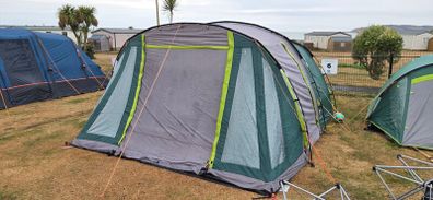 Coleman Mosedale 5. Blackout tent