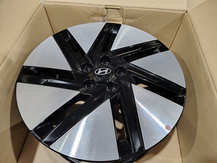 Ioniq 6 Alloy Wheels (18 inch)
