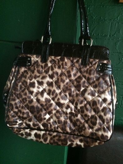 Guess bag