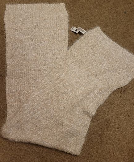 Scarf bnwt