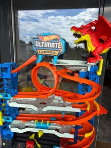 Hot wheels ultimate garage