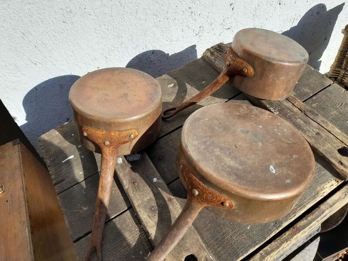 Vintage Copper Saucepans (3)